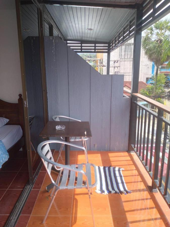 Kamala Bay Inn ภายนอก รูปภาพ